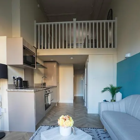Apartment Majestic - Rose Platinum *